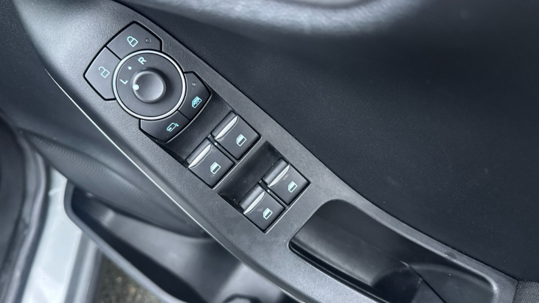 Ford Puma 1.0 EcoBoost Hybrid mHEV ST-Line 5dr Petrol Hatchback